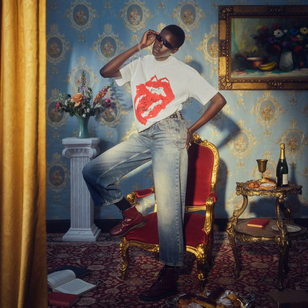 Signature Lick Embroidered T-Shirt - Image 4