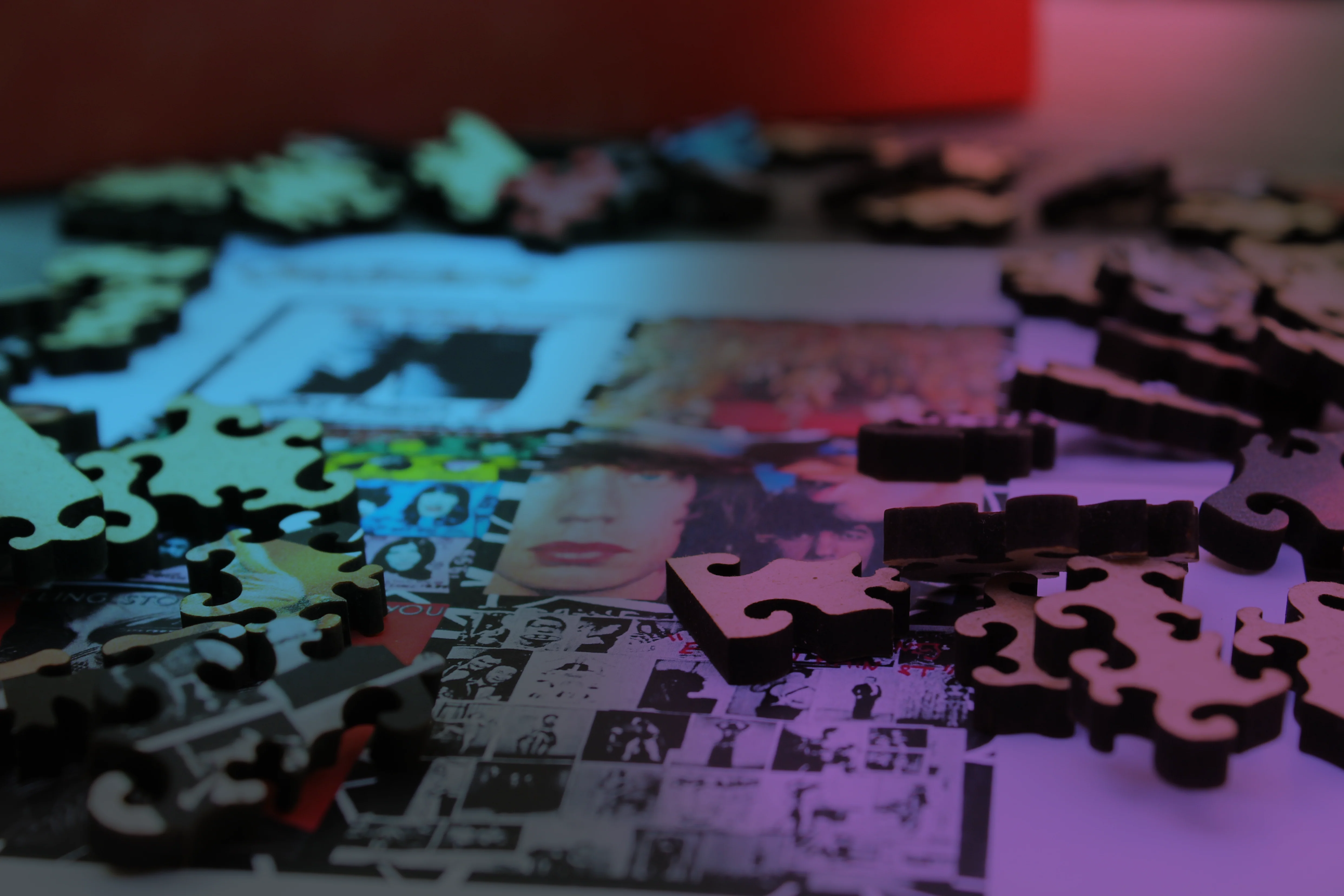 Woodlux x The Rolling Stones - Iconic Albums Premium Puzzle - Image 5